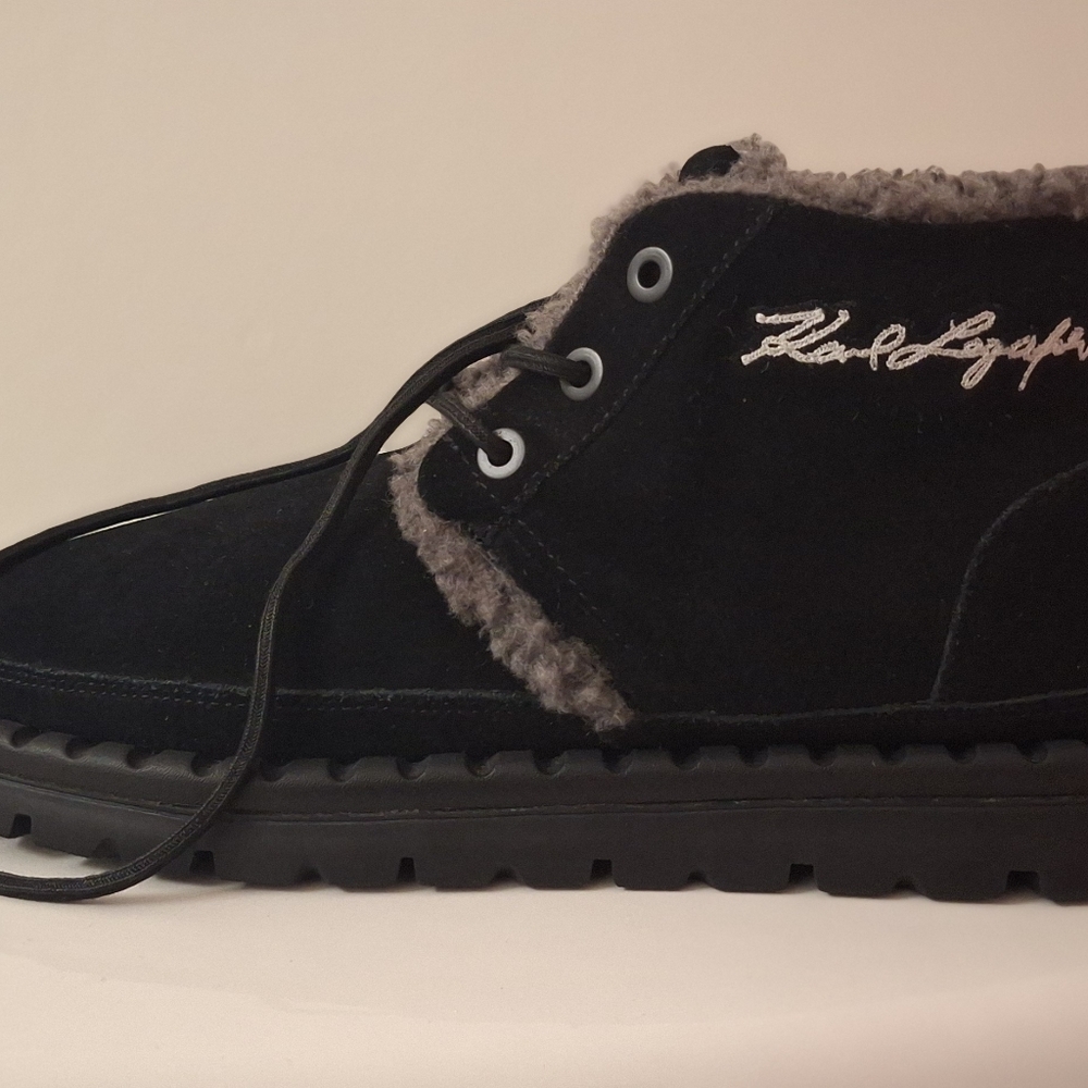 Black Suede Ankle Boots with Fur Trim